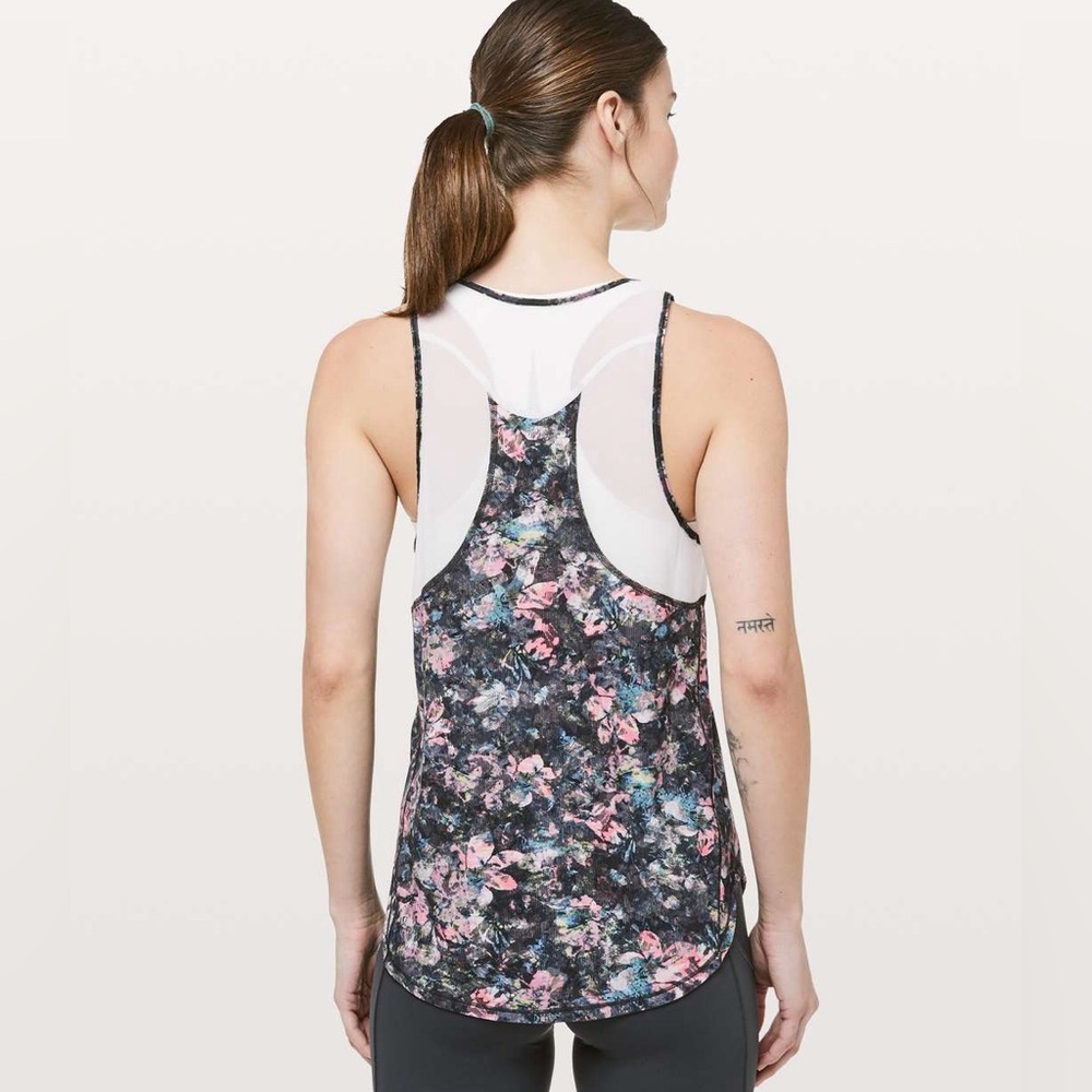 Lululemon Athletica Sculpt Tank II - Dappled Daze Multi color - EUC - Picture 2 of 7